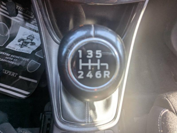 Photo 19 du bon plan FORD Puma 1.0 Flexifuel 125ch S&S mHEV Titanium occasion à 15980 €