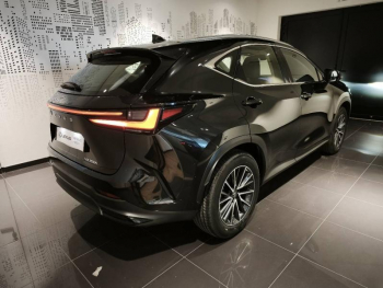 Photo 4 du bon plan LEXUS NX 350h Pack Business 2WD MY25 occasion à 52890 €