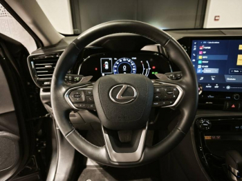 Photo 16 du bon plan LEXUS NX 350h Pack Business 2WD MY25 occasion à 52890 €