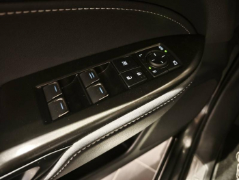 Photo 20 du bon plan LEXUS NX 350h Pack Business 2WD MY25 occasion à 52890 €