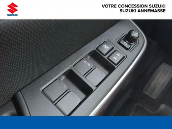 Photo 13 du bon plan SUZUKI Swift 1.2 Dualjet Hybrid 83ch Pack AllGrip occasion à 15990 €