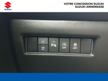 Photo 14 du bon plan SUZUKI Swift 1.2 Dualjet Hybrid 83ch Pack AllGrip occasion à 15990 €