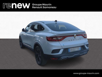 Photo 4 du bon plan RENAULT Arkana 1.6 E-Tech 145ch RS Line -21B occasion à 21900 €