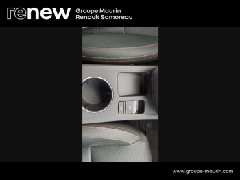 Photo 14 du bon plan RENAULT Arkana 1.6 E-Tech 145ch RS Line -21B occasion à 21900 €