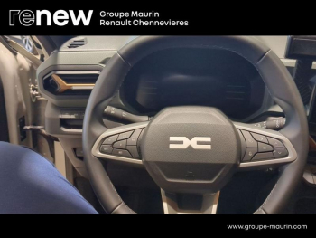 Photo 21 du bon plan DACIA Duster 1.6 hybrid 140ch Extreme occasion à 24499 €