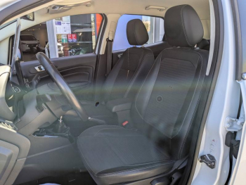 Photo 15 du bon plan FORD EcoSport 1.0 EcoBoost 125ch Titanium Euro6.2 occasion à 10990 €