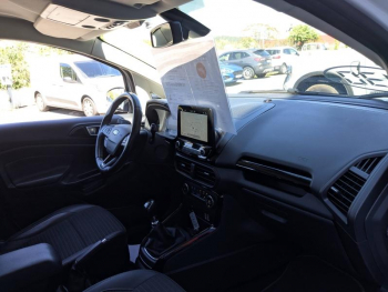 Photo 16 du bon plan FORD EcoSport 1.0 EcoBoost 125ch Titanium Euro6.2 occasion à 10990 €
