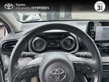 Photo 13 du bon plan TOYOTA Yaris 116h Design 5p occasion à 15490 €