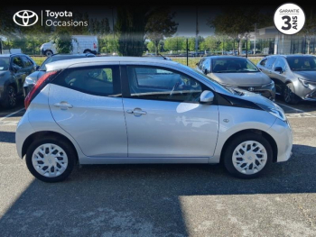Photo 17 du bon plan TOYOTA Aygo 1.0 VVT-i 72ch x-play 5p MY20 occasion à 11490 €