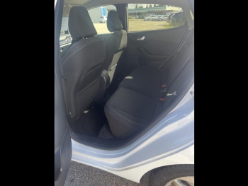 Photo 13 du bon plan FORD Fiesta 1.0 Flexifuel 95ch Titanium Business 5p occasion à 16890 €