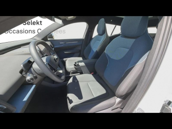 Photo 11 du bon plan VOLVO EX30 Single Extended Range 272ch Ultra occasion à 30900 €