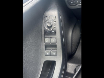 Photo 15 du bon plan FORD Puma 1.0 Flexifuel 125ch S&S mHEV Titanium occasion à 16490 €