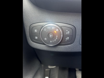 Photo 17 du bon plan FORD Puma 1.0 Flexifuel 125ch S&S mHEV Titanium occasion à 16490 €