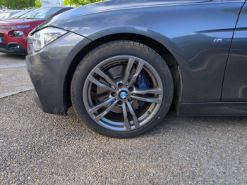 Photo 9 du bon plan BMW Série 3 318iA 136ch Sport Pack Sport Shadow Euro6d-T occasion à 18900 €