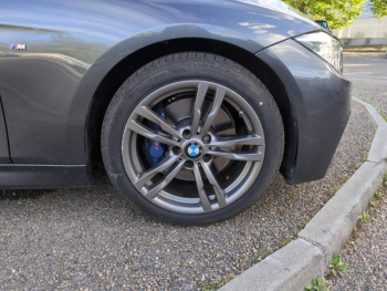 Photo 10 du bon plan BMW Série 3 318iA 136ch Sport Pack Sport Shadow Euro6d-T occasion à 18900 €