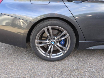 Photo 11 du bon plan BMW Série 3 318iA 136ch Sport Pack Sport Shadow Euro6d-T occasion à 18900 €