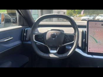 Photo 19 du bon plan VOLVO EX30 Single Extended Range 272ch Black Edition occasion à 43900 €