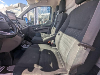 Photo 11 du bon plan FORD Transit Custom Fg VUL 280 L1H1 2.0 EcoBlue 130 S&S Limited BVA6 7cv occasion à 29495 €