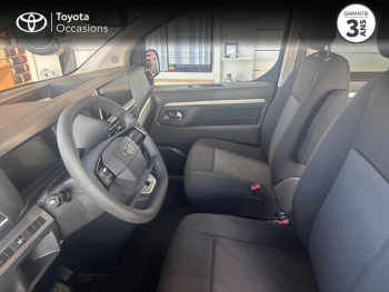 Photo 11 du bon plan TOYOTA ProAce Verso Medium 2.0 180 D-4D Dynamic BVA MC24 occasion à 39900 €