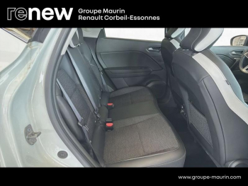 Photo 17 du bon plan RENAULT Captur 1.6 E-Tech hybride 145ch Techno occasion à 21480 €