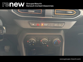 Photo 22 du bon plan DACIA Sandero 1.0 TCe 90ch Stepway Confort -22 occasion à 12690 €