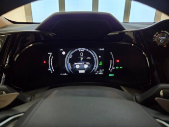 Photo 5 du bon plan LEXUS NX 450h+ Luxe 4WD MY25 occasion à 48990 €