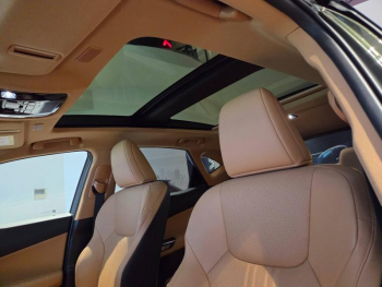 Photo 12 du bon plan LEXUS NX 450h+ Luxe 4WD MY25 occasion à 48990 €