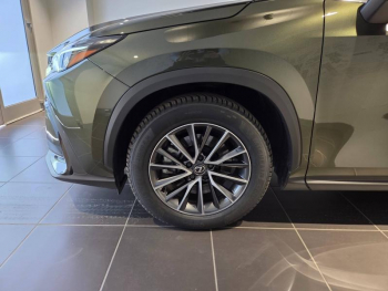 Photo 20 du bon plan LEXUS NX 450h+ Luxe 4WD MY25 occasion à 48990 €