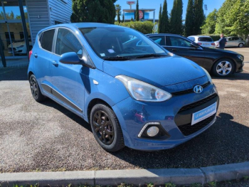 Photo 2 du bon plan HYUNDAI i10 1.0 66ch UEFA EURO 2016 occasion à 6990 €