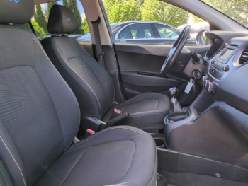 Photo 13 du bon plan HYUNDAI i10 1.0 66ch UEFA EURO 2016 occasion à 6990 €