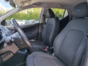 Photo 15 du bon plan HYUNDAI i10 1.0 66ch UEFA EURO 2016 occasion à 6990 €