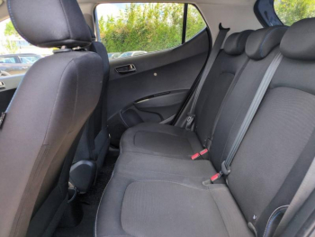 Photo 17 du bon plan HYUNDAI i10 1.0 66ch UEFA EURO 2016 occasion à 6990 €
