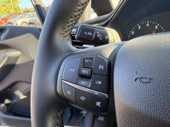 Photo 19 du bon plan FORD Fiesta 1.1 75ch Titanium Business 5p occasion à 13490 €