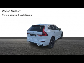 Photo 3 du bon plan VOLVO XC60 T6 Hybride Rechargeable 253 + 145ch Ultra Style Dark Geartronic 8 AWD occasion à 69900 €