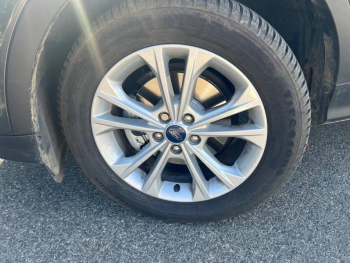 Photo 12 du bon plan FORD Kuga 1.5 EcoBoost 150ch Titanium occasion à 15800 €