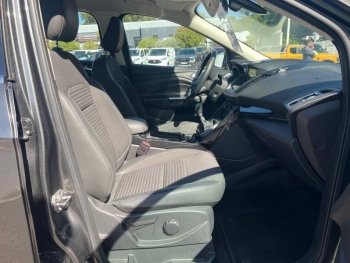 Photo 14 du bon plan FORD Kuga 1.5 EcoBoost 150ch Titanium occasion à 15800 €