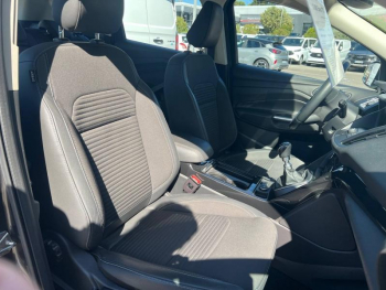 Photo 15 du bon plan FORD Kuga 1.5 EcoBoost 150ch Titanium occasion à 15800 €