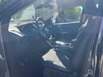 Photo 17 du bon plan FORD Kuga 1.5 EcoBoost 150ch Titanium occasion à 15800 €