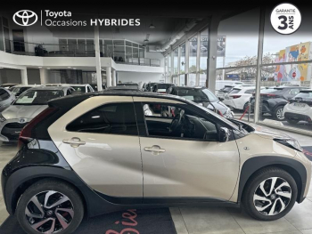 Photo 3 du bon plan TOYOTA Aygo X 1.0 VVT-i 72ch Design MY23 occasion à 14690 €