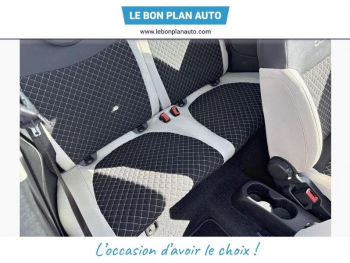 Photo 11 du bon plan FIAT 500 1.0 70ch BSG S&S Dolcevita occasion à 11900 €