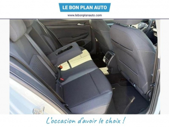 Photo 12 du bon plan VOLKSWAGEN Golf 1.0 eTSI OPF 110ch Active DSG7 occasion à 19990 €