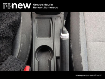 Photo 15 du bon plan RENAULT Clio 1.5 dCi 100ch Evolution - 25 occasion à 16400 €