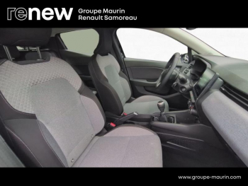Photo 26 du bon plan RENAULT Clio 1.5 dCi 100ch Evolution - 25 occasion à 16400 €