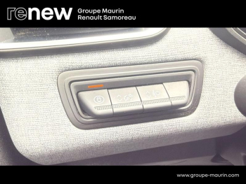 Photo 18 du bon plan RENAULT Clio 1.5 Blue dCi 100ch Evolution - 24 occasion à 16400 €