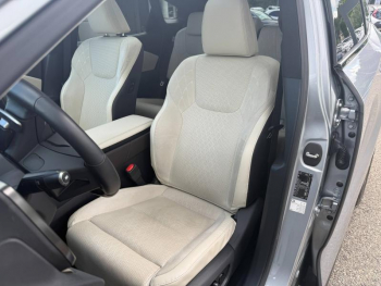 Photo 8 du bon plan LEXUS RX 450h+ Executive 4WD MY24 occasion à 68990 €