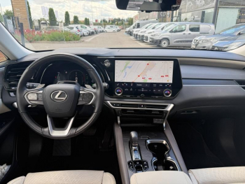 Photo 25 du bon plan LEXUS RX 450h+ Executive 4WD MY24 occasion à 68990 €