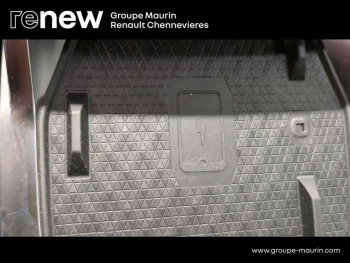 Photo 34 du bon plan RENAULT RAFALE 1.2 E-Tech full hybrid 200ch esprit Alpine - 25 occasion à 44999 €