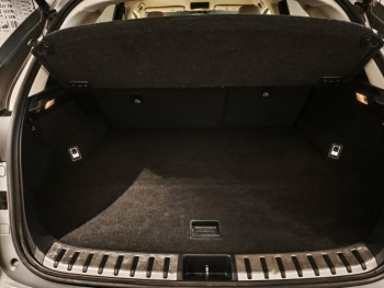 Photo 6 du bon plan LEXUS NX 300h 4WD Luxe occasion à 23990 €