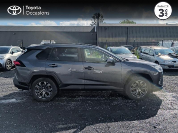 Photo 17 du bon plan TOYOTA RAV4 2.5 Hybride 218ch Dynamic 2WD MY23 occasion à 32990 €