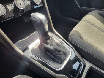 Photo 4 du bon plan VOLKSWAGEN T-Roc 1.5 TSI EVO 150ch Lounge DSG7 occasion à 20490 €